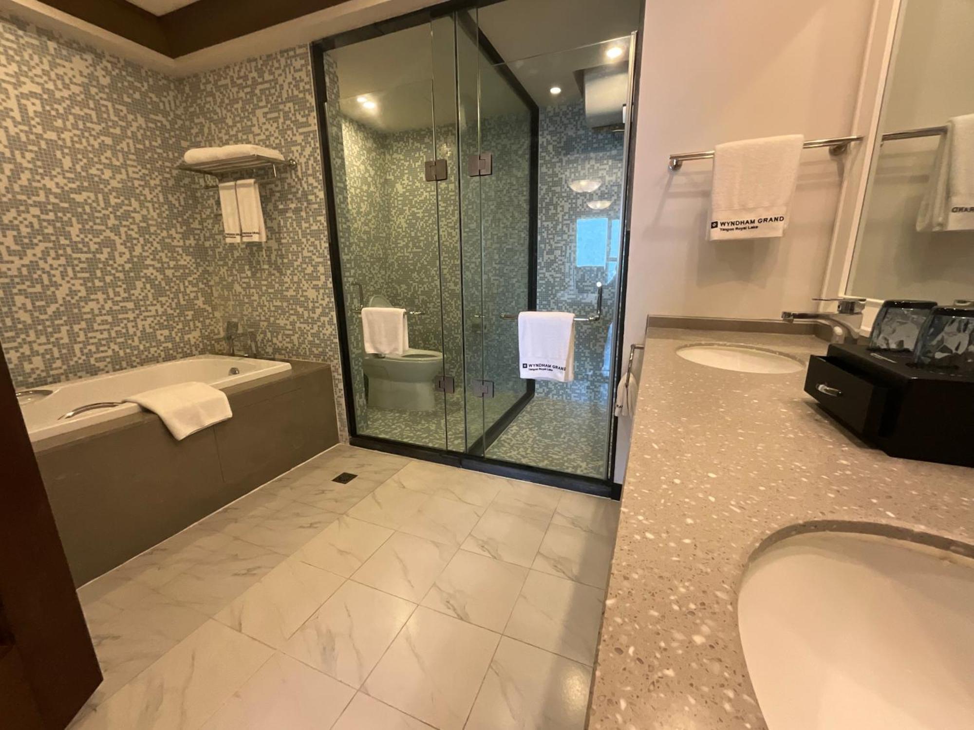 Kantharyar Serviced Apartment Yangon Exterior photo